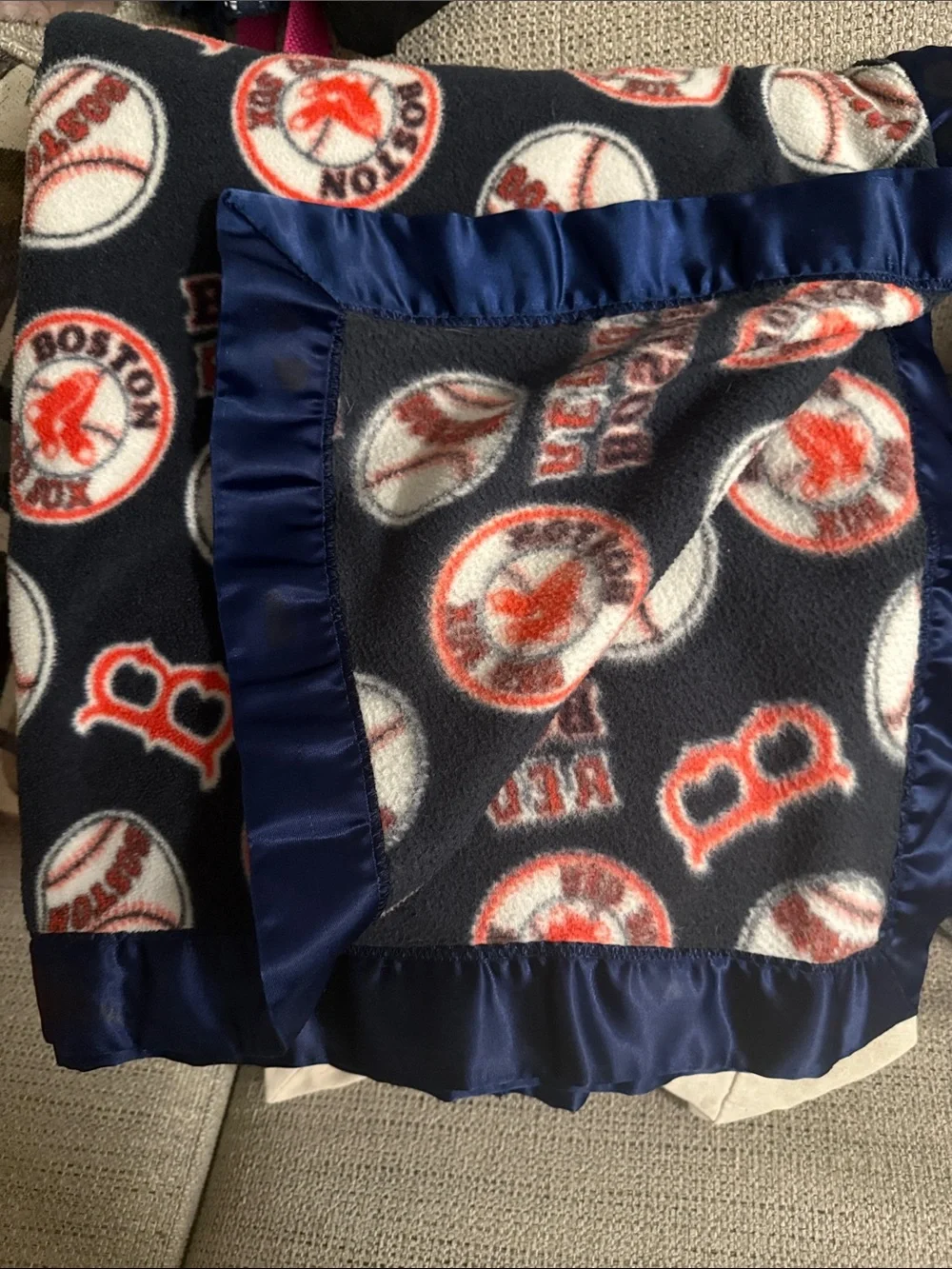 Navy Fleece Throw Blanket with Satin Trimmings BOSTON RED SOX. DORM ESSENTIAL